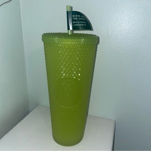 STARBUCKS NWT Glow in the dark lemongrass bling venti cup!! 💚💚💚
